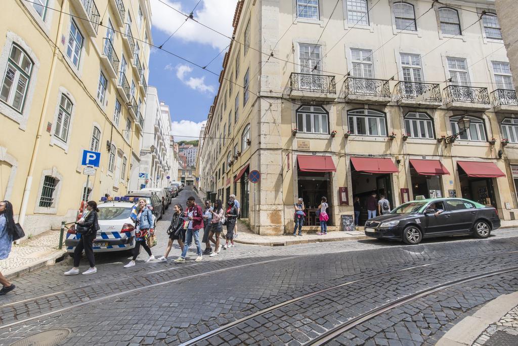 Lovelystay - Downtown Magnificent Flat Lisbon Exterior photo