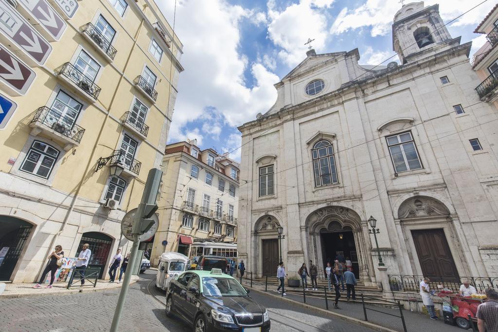 Lovelystay - Downtown Magnificent Flat Lisbon Exterior photo