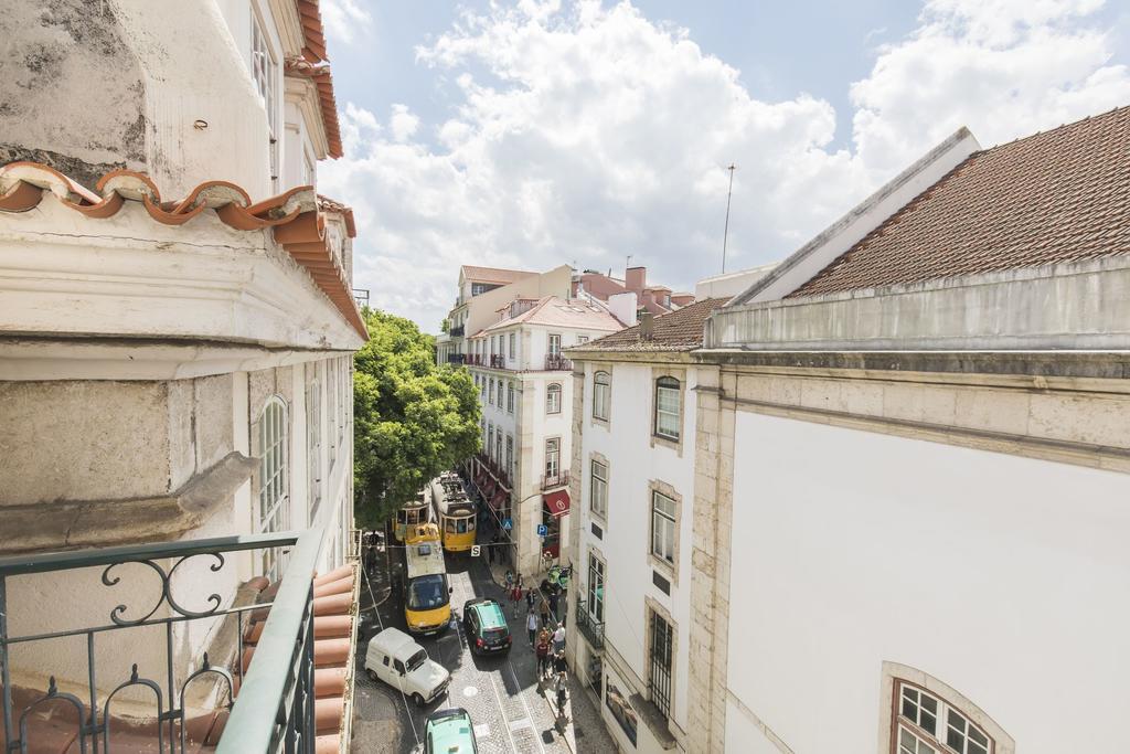 Lovelystay - Downtown Magnificent Flat Lisbon Exterior photo